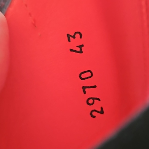 Pas de Rouge black and red open toe suede wedge heel shoes, 43 EU: 11 1/2 US - Picture 8 of 13